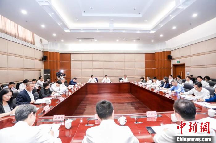 浙江召開統一戰線“凝心鑄魂強根基、團結奮進新征程”主題教育動員會