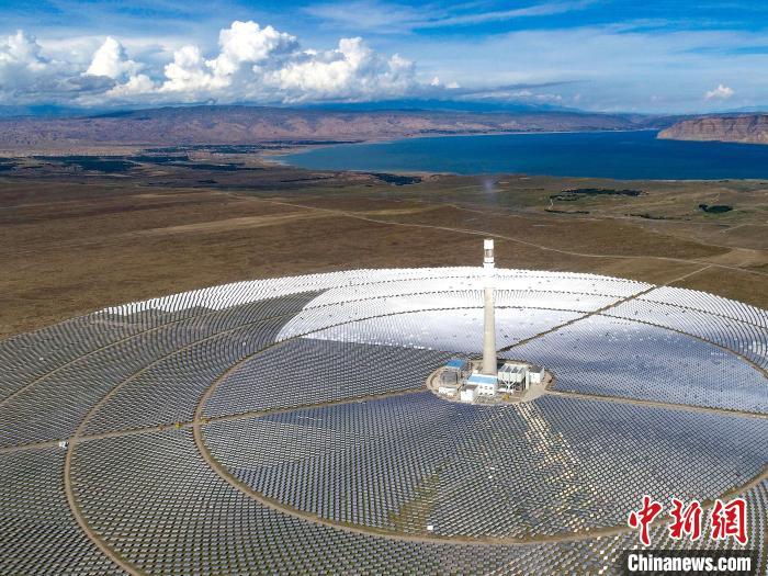 資料圖：光伏發電園區一隅。張進剛 攝