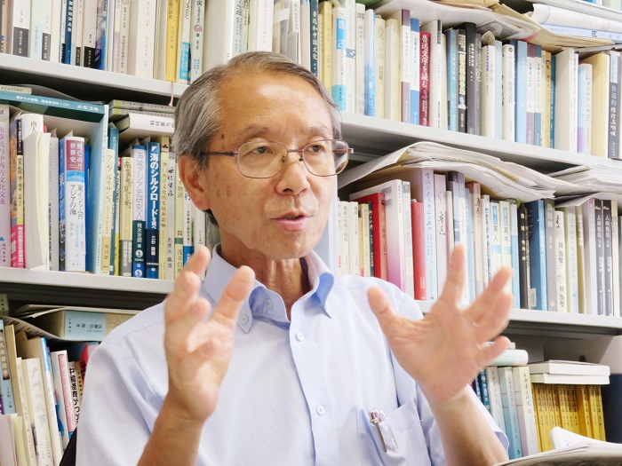 日本創價大學教授高橋強接受人民網采訪。（視頻截圖）