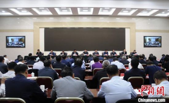 圖為青海省生態環境保護警示教育大會現場?！執砀！z 　　