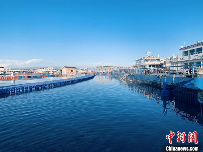 圖為青海湖一角。(資料圖) 張傲 攝