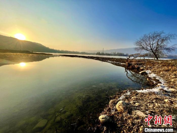 圖為青海省化隆縣黃河濕地景色。　李玉峰 攝